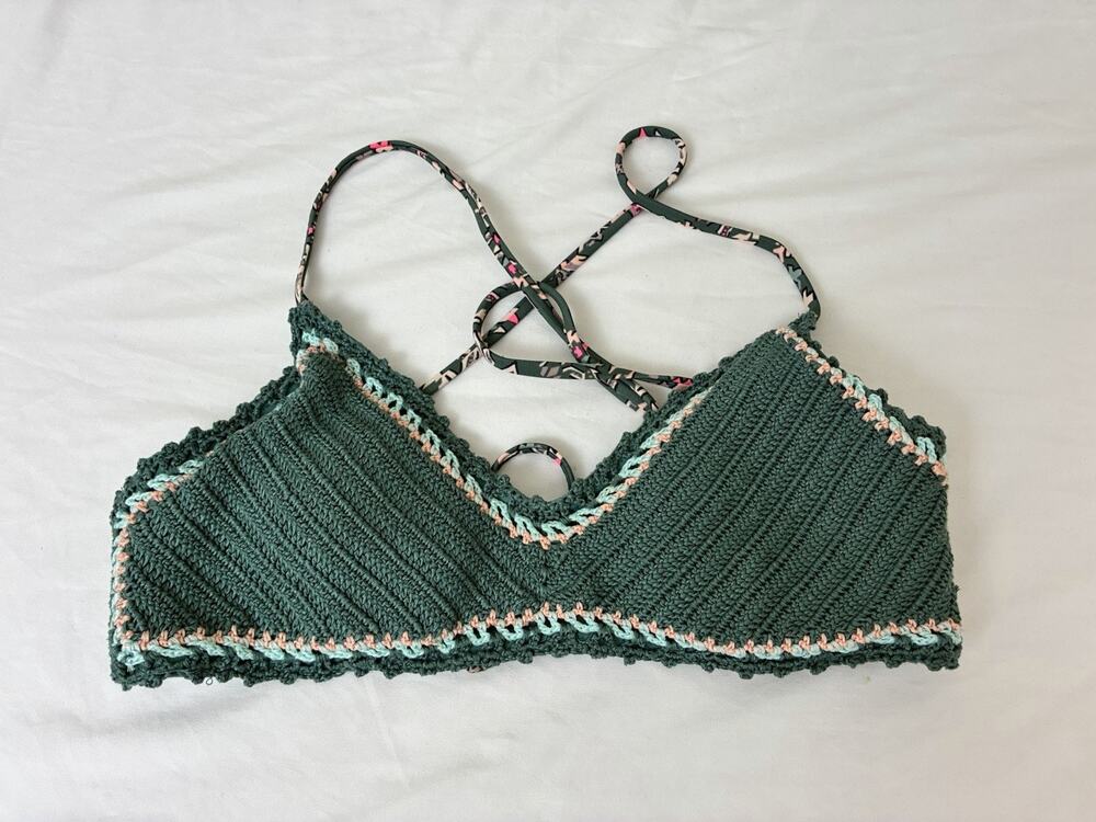 Xhilaration Womens Bikini Top Crochet Crossover Straps Cups Green Size M